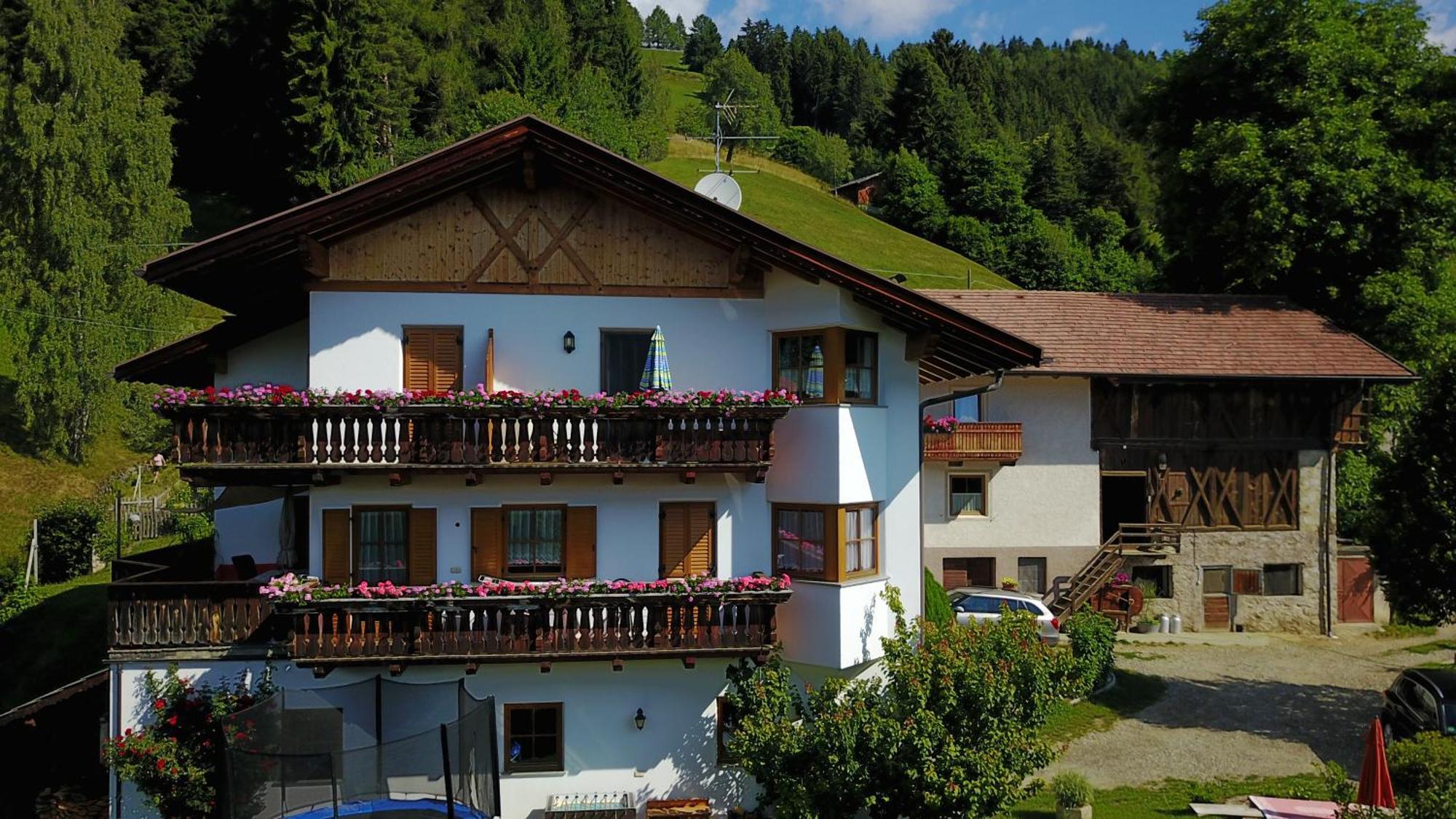 Rasiglerhof Apartment Villandro Bagian luar foto
